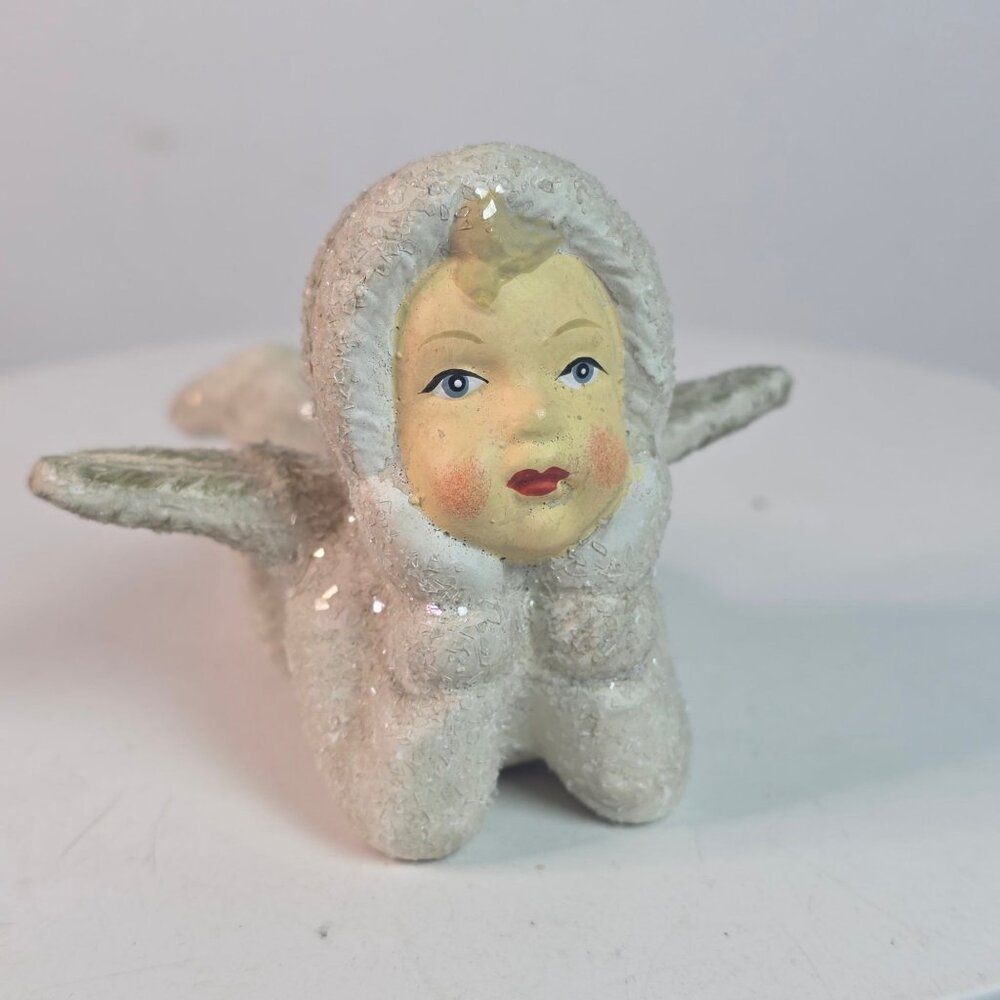 Vintage Walnut Ridge Chalkware Angel Figurine With Glitter Finish